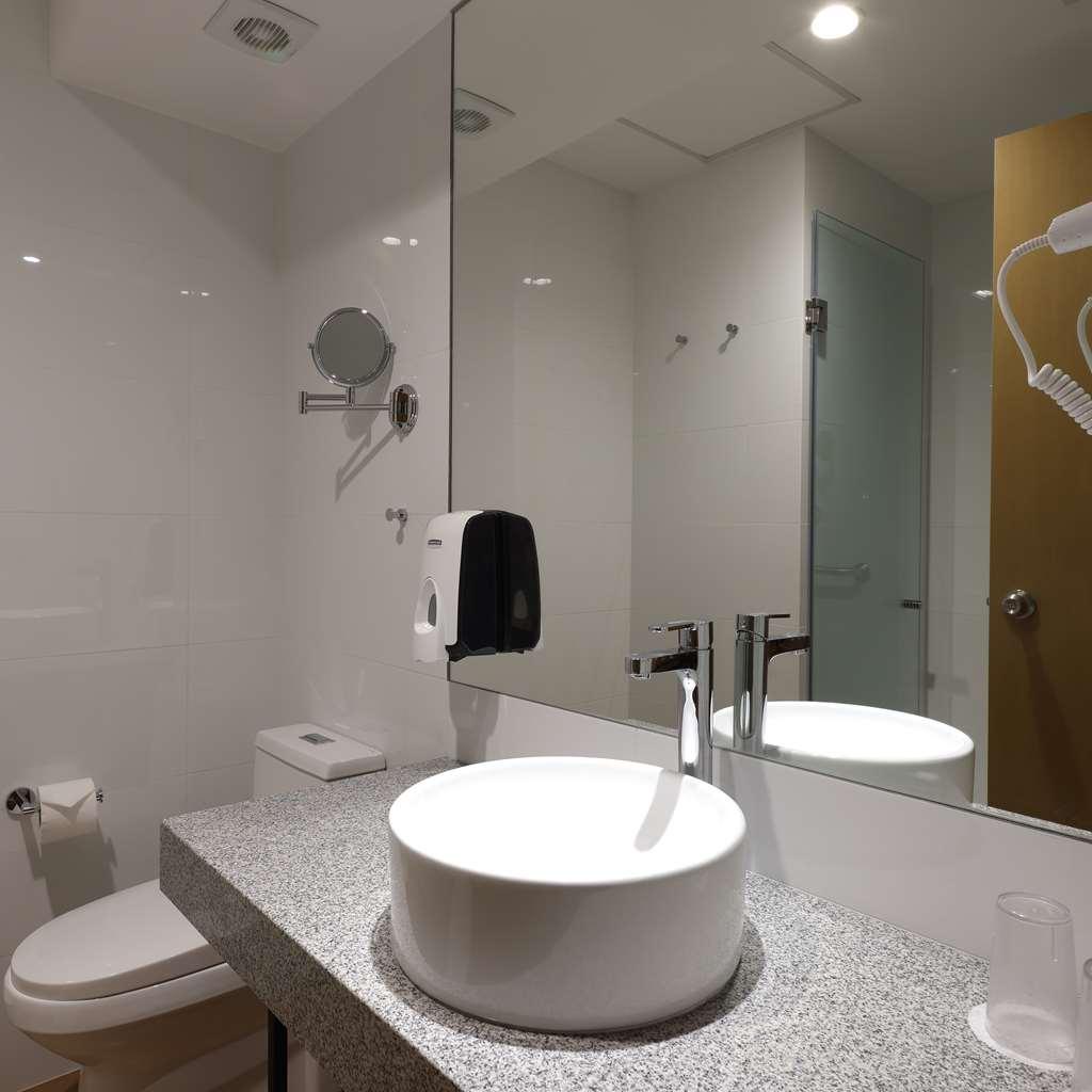 Casa Andina Standard Benavides Hotel ลิมา ภายนอก รูปภาพ